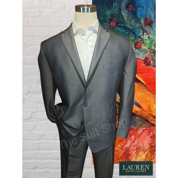 Ralph Lauren 48R 39x31.5 Gray Sharkskin Finish 2 Piece Designer Suit - Picture 1 of 16